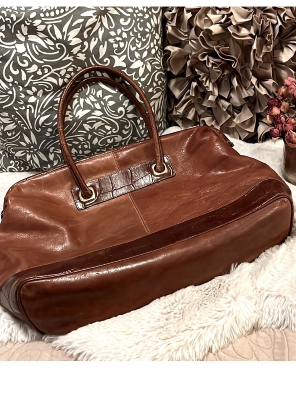 Vintage Two-tone Distressed Brown Tan Leather Laptop Carryon Tote Satchel Purse
